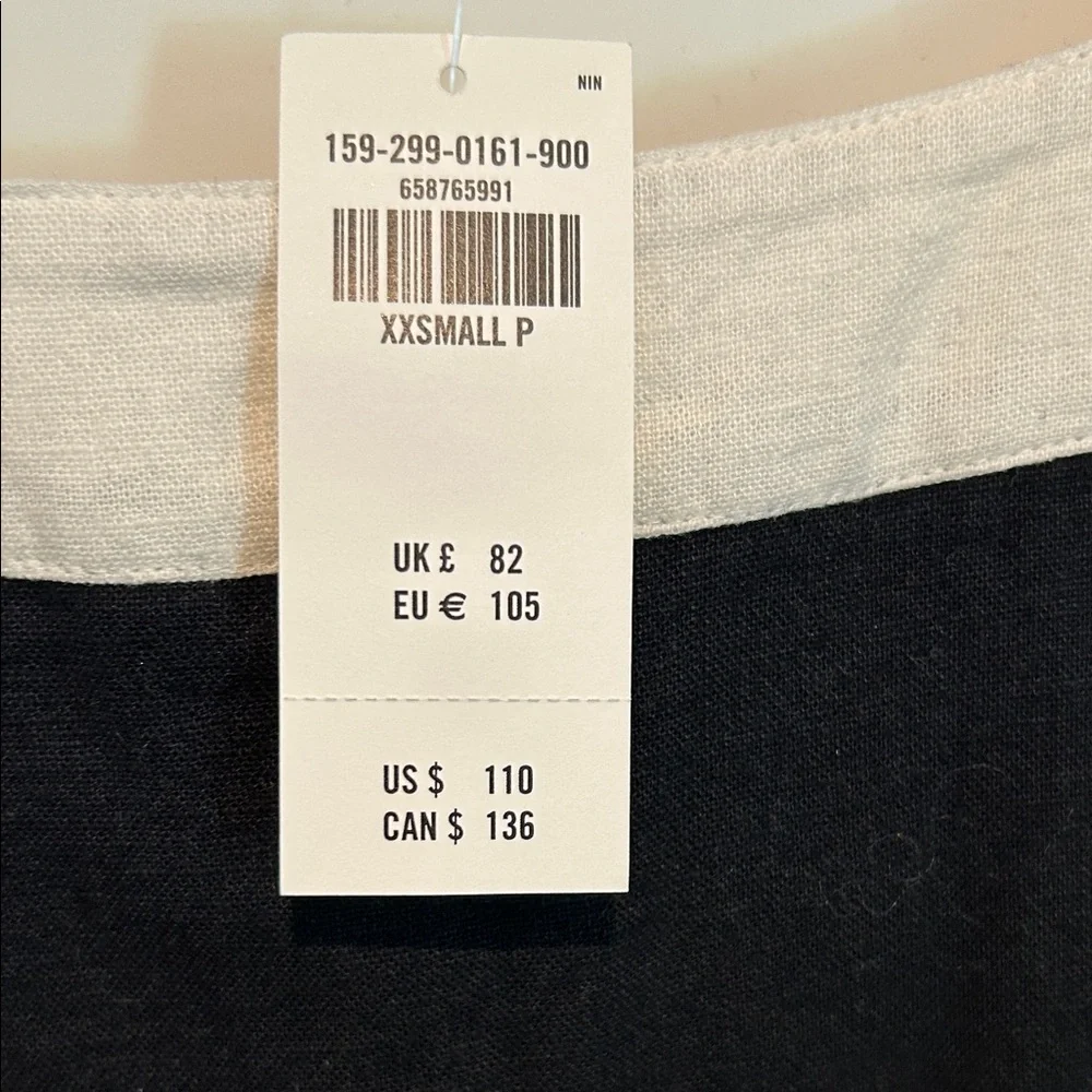 Abercrombie & Fitch Black and White Maxi Dress